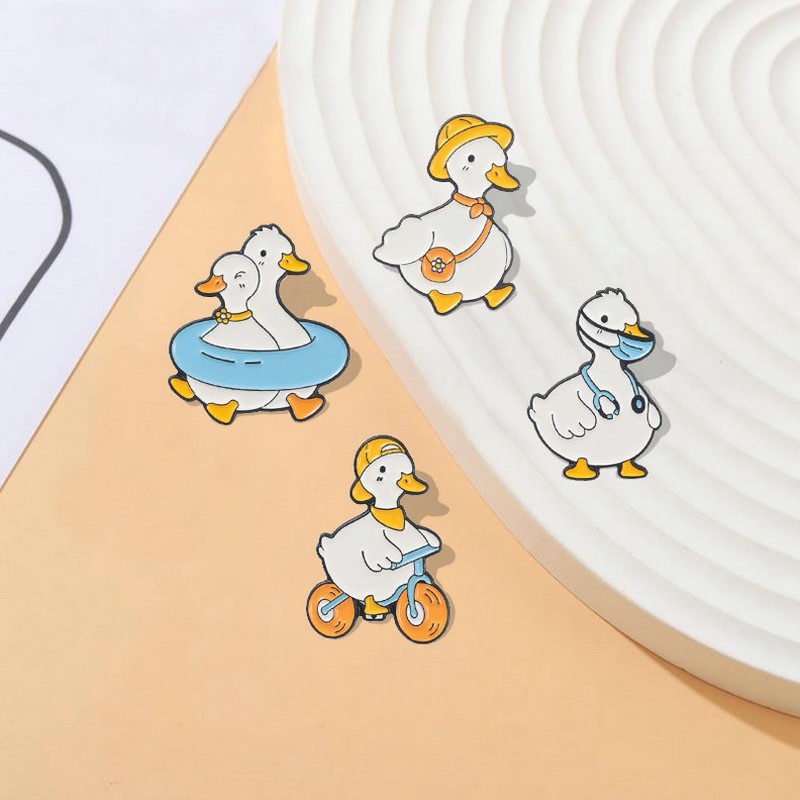 Pin kustom angsa bebek belanja - Shop Jewelry & Watches Near Me ulasan dan harga