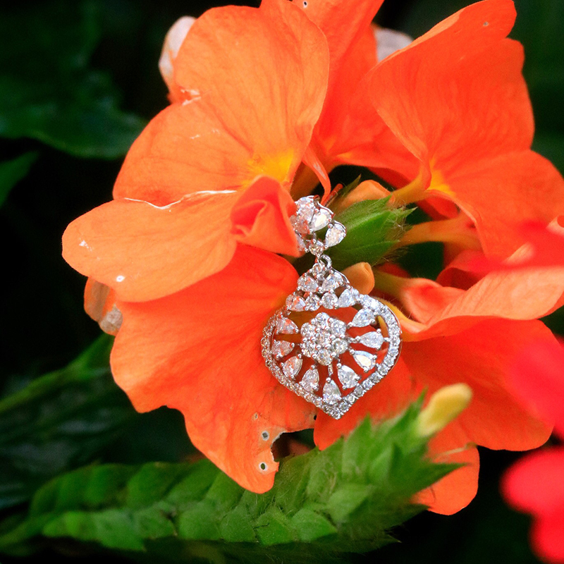 Aazuo 18K Emas Putih Solid Ber - Diamond Stud Earrings ulasan dan harga
