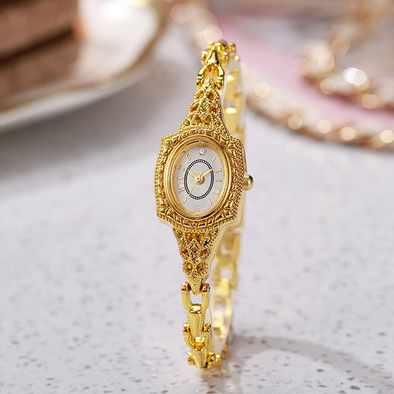 Jam Tangan Wanita Bentuk Barel - Vintage Jewelry Watches Women ulasan dan harga